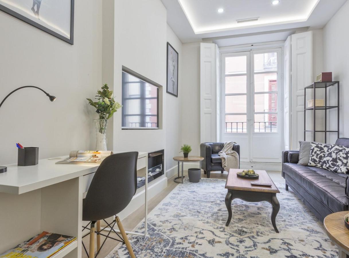 Charming City Center Apartment For 4 Perfect Location, Espoz Y Mina III 마드리드 외부 사진