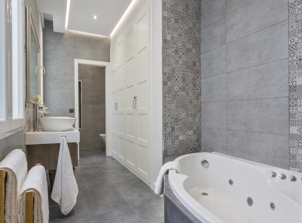 Charming City Center Apartment For 4 Perfect Location, Espoz Y Mina III 마드리드 외부 사진